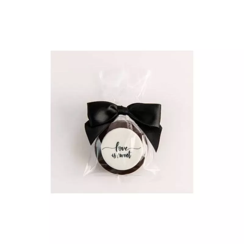 ”Love Is Sweet ” Chocolate Oreo Favor